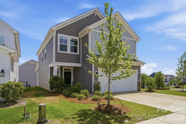 Property Photo:  16043 River Tree Lane  NC 28278 