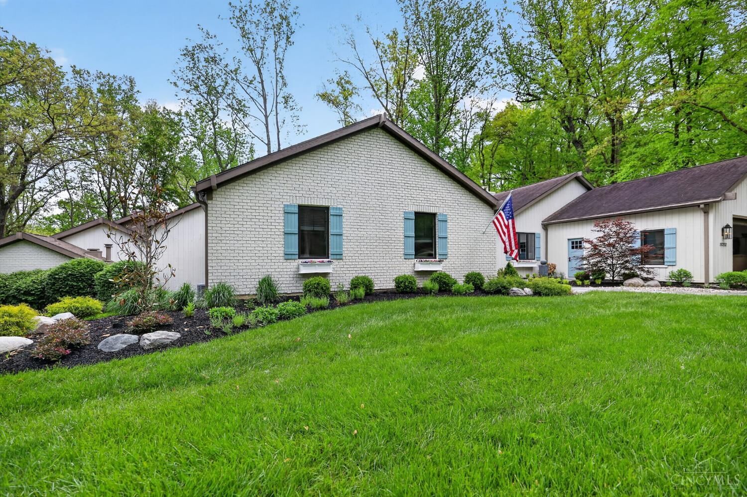 Property Photo:  10552 Tanagerhills Drive  OH 45249 