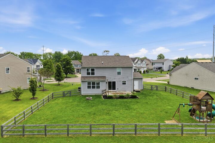 Property Photo: 1627 Down Court OH 45152