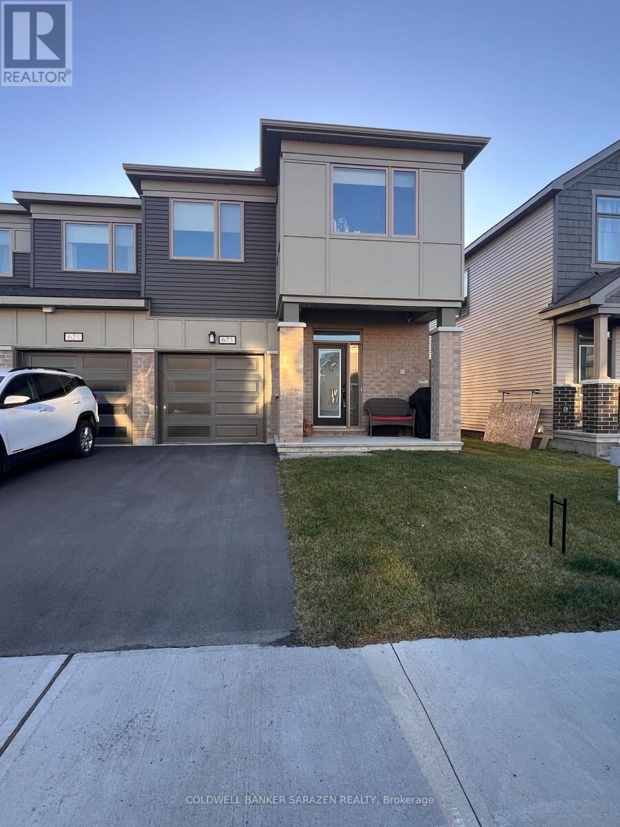 Property Photo:  623 Allied Mews  ON K2S 3A1 