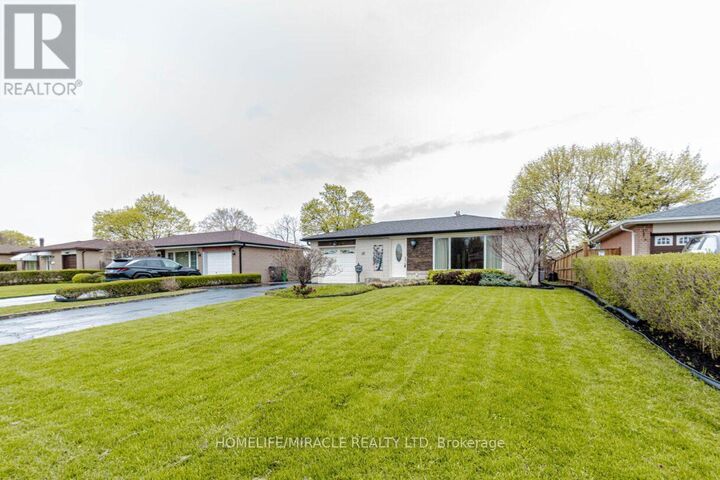 Property Photo: 22 Brentwood Drive ON L6T 1P9