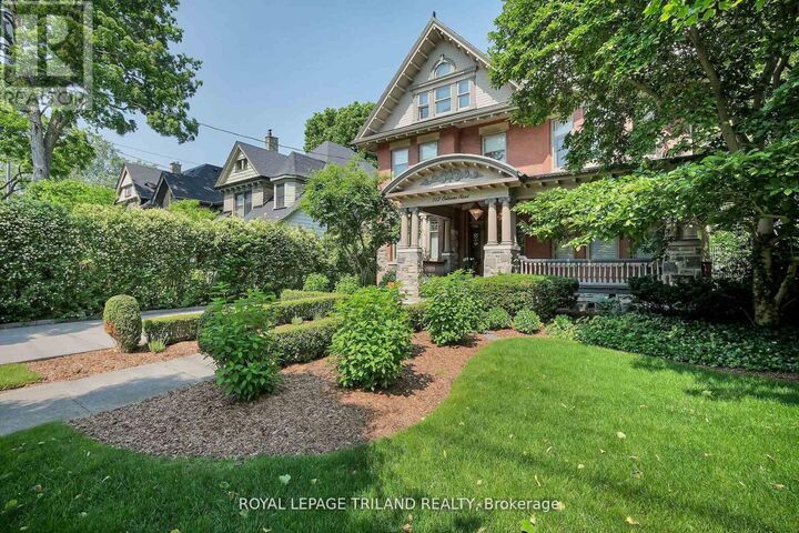 Property Photo:  512 Colborne Street  ON N6B 2T5 