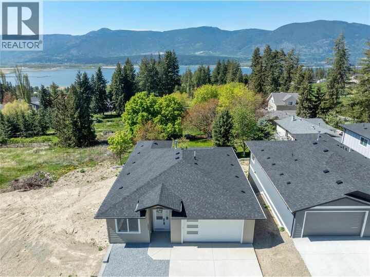 Property Photo:  2951 27 Street Northeast  BC V1E 2Z7 