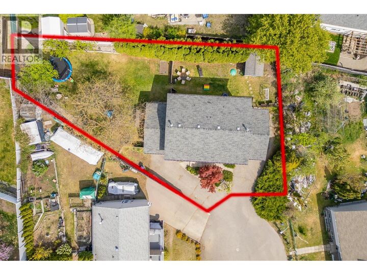 Photo de la propriété: 1360 Elm Street BC V1Y 3W6