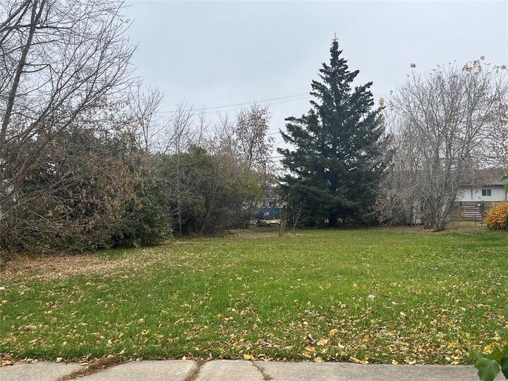 124 2nd Avenue Southwest — photo 1