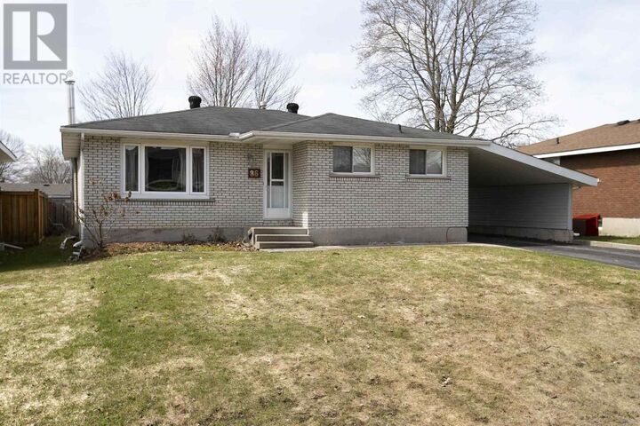 Property Photo:  86 Joel Ct  ON P6A 5S4 