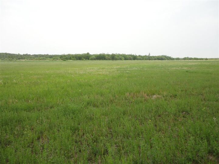 Property Photo:  2 Railway Street  MB R0C 2W0 