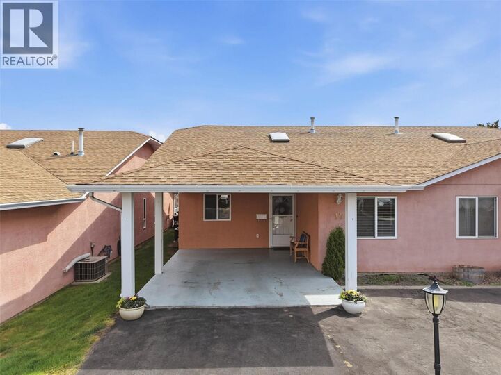 Photo de la propriété:  1285 14th Street 17  BC V2B 8K9 