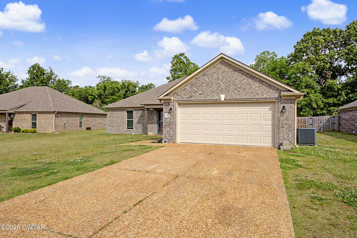 Property Photo: 36 Jackson Creek Drive TN 38305