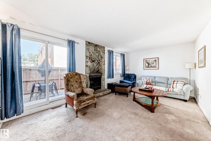 Property Photo:  18611 66 Avenue NW  AB T5T 2M3 