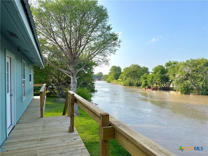 Property Photo:  109 River Road  TX 77990 