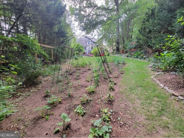 Property Photo:  135 Nautica Way  GA 30076 