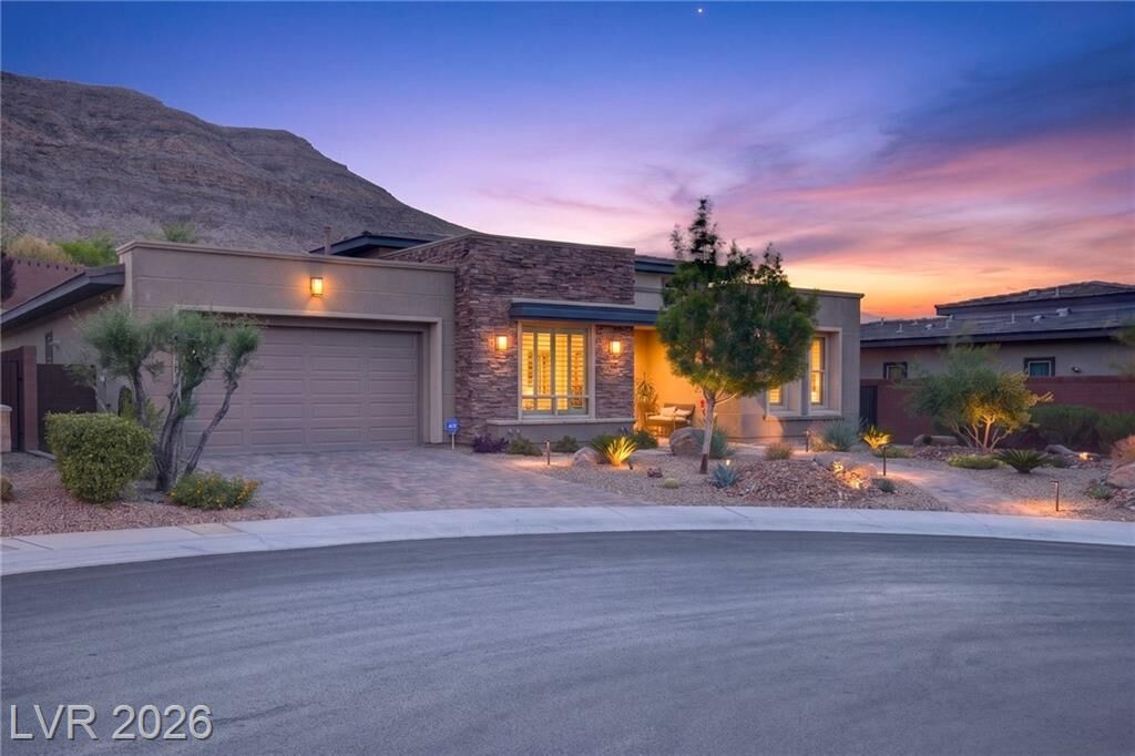 Property Photo: 6641 Ruby Desert Court NV 89148