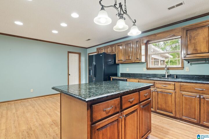 Property Photo: 107 Pine Harbor Way AL 35128