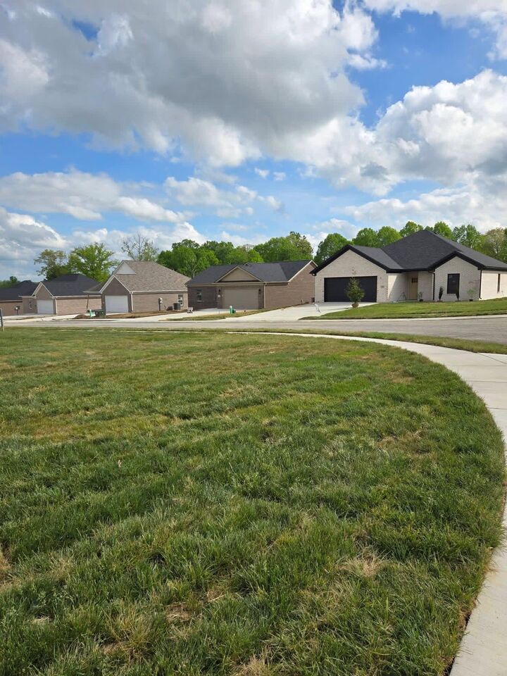 Property Photo:  307 Cinchpost Circle  KY 40744 