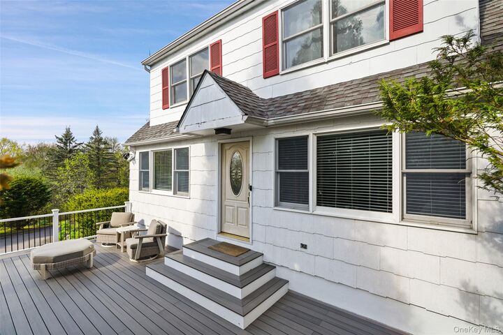 Property Photo:  21 Varna Lane  NY 10541 