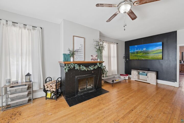 Property Photo:  1009 Main St W  WI 54806 