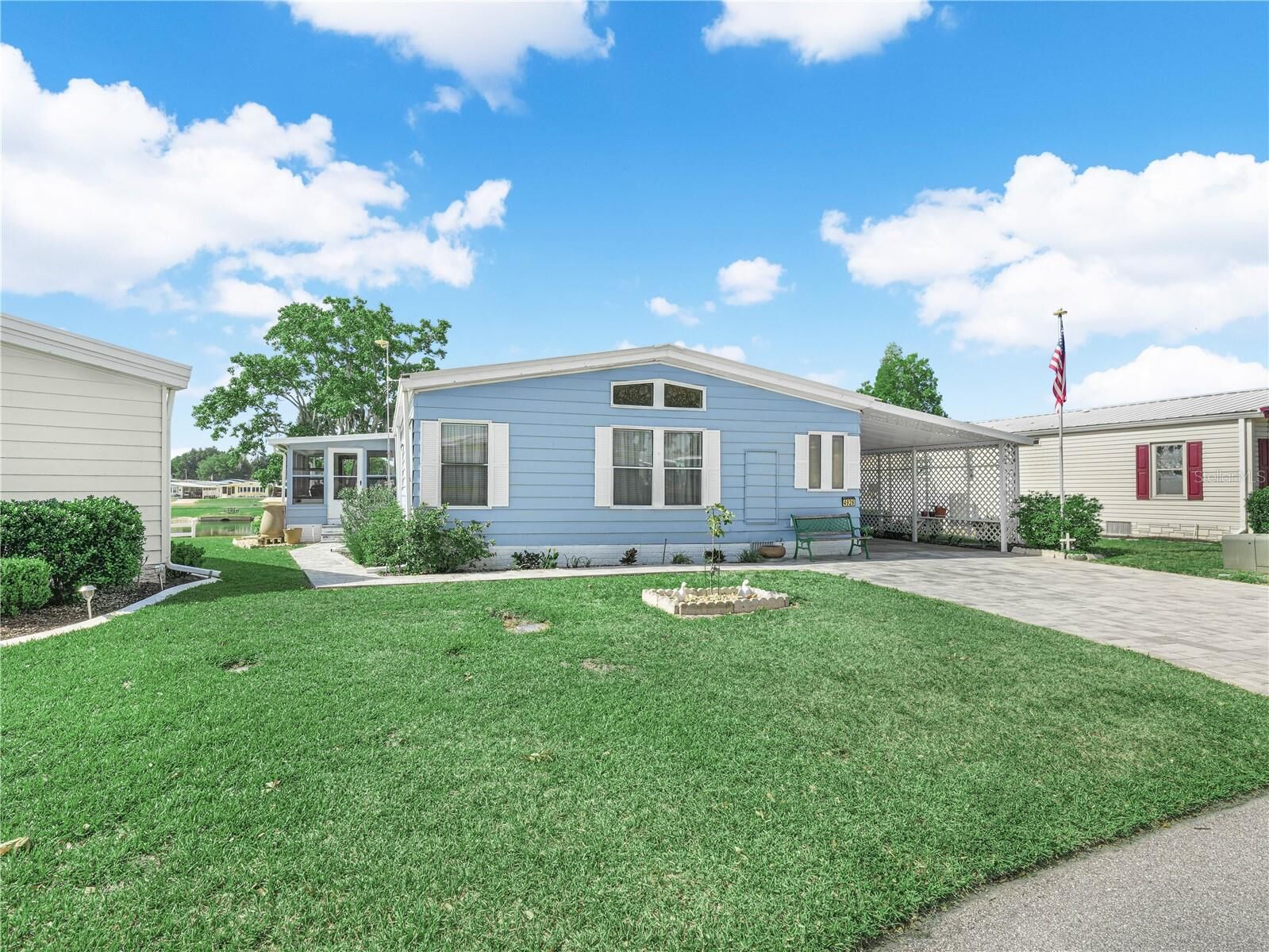 Property Photo:  4926 Deerwood Drive  FL 33810 