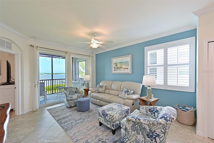 Property Photo:  910 Tidewater Shores Loop 208  FL 34208 