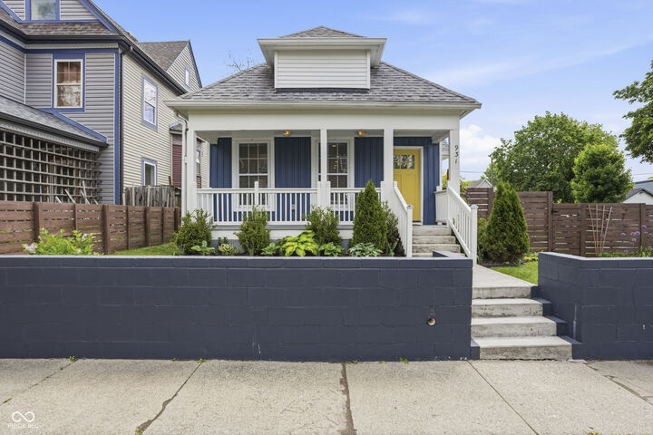 Property Photo:  931 Villa Avenue  IN 46203 
