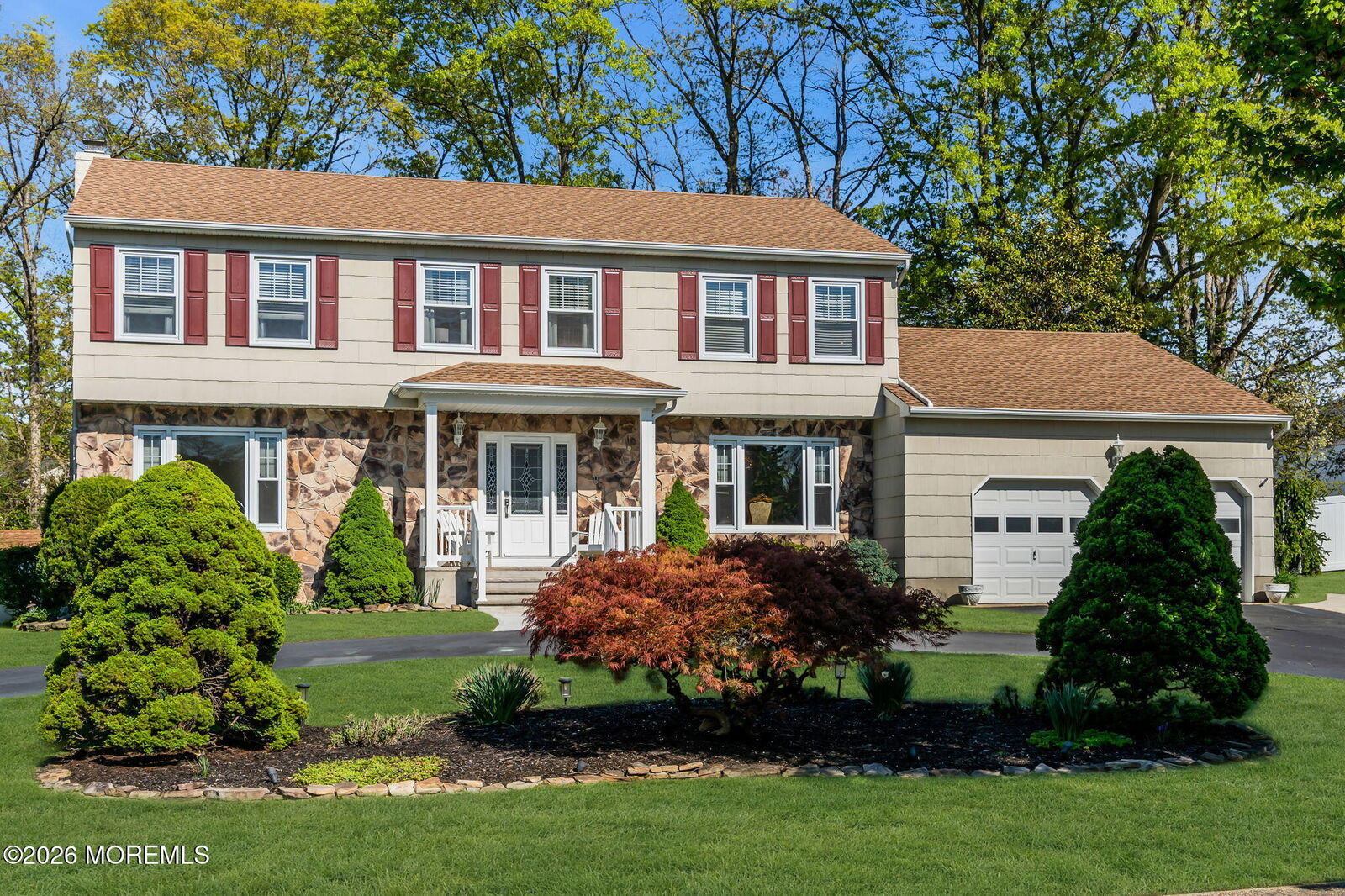 Property Photo:  11 London Court  NJ 08753 