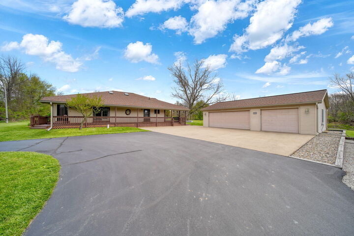 Property Photo:  5299 Rives Junction Road  MI 49201 