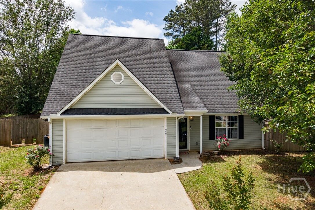Property Photo:  1660 Towne Square Drive  GA 30607 