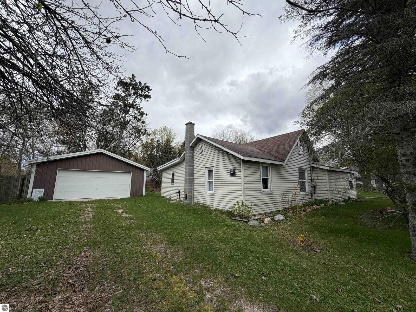 Property Photo:  110 W Carl Street  MI 49620 
