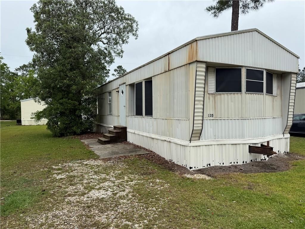 Property Photo:  64096 Mangano Road 135  LA 70452 