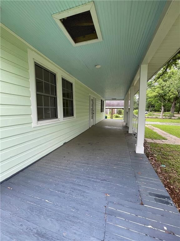 Property Photo: 314 West Beach Parkway LA 70448