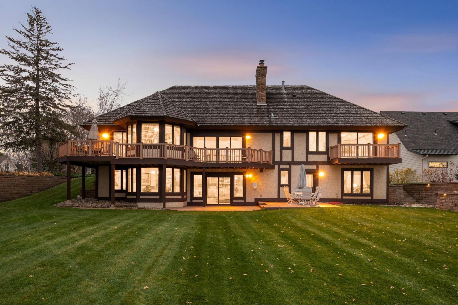 Property Photo: 15283 Edgewater Circle NE MN 55372