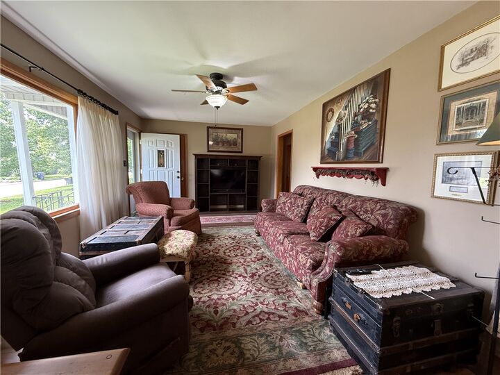 Property Photo:  1003 Berry Street  AR 72601 