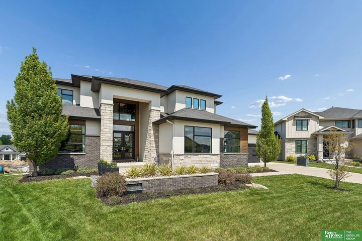 Property Photo:  10208 S 183rd Avenue Circle  NE 68136 