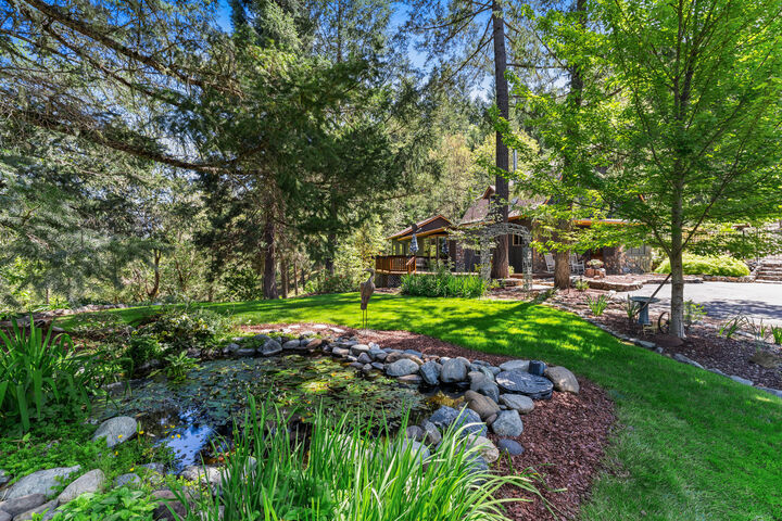 Property Photo:  2175 Birdseye Creek Road  OR 97525 