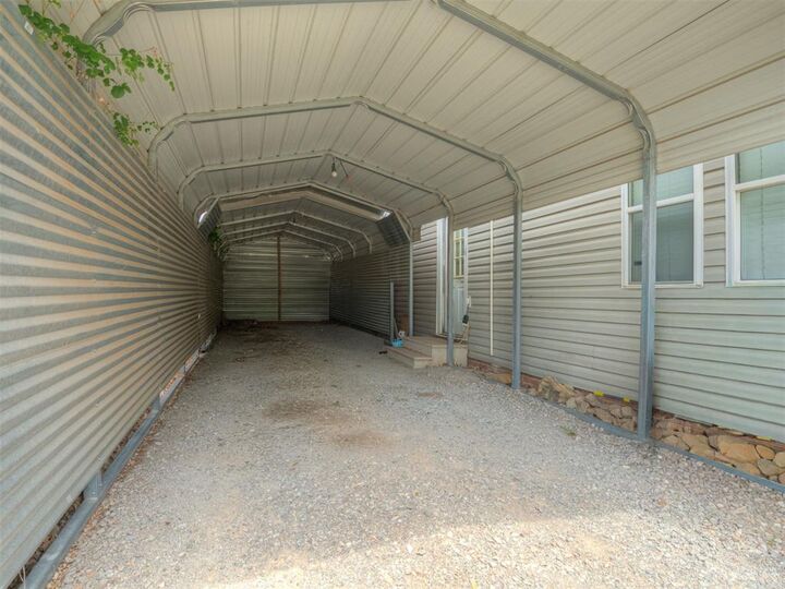 Property Photo:  3021 North Place  OK 73107 