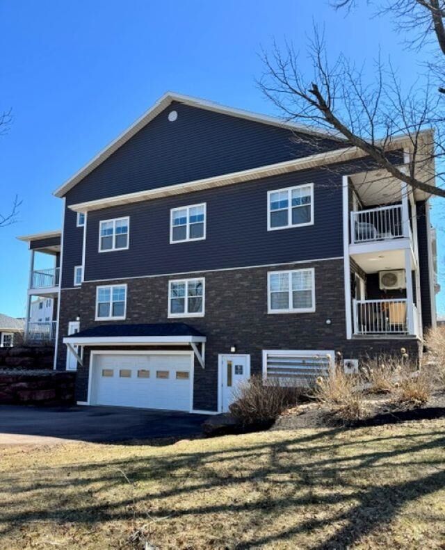 Property Photo: 29 Stratford Road 208 PE C1B 1T4
