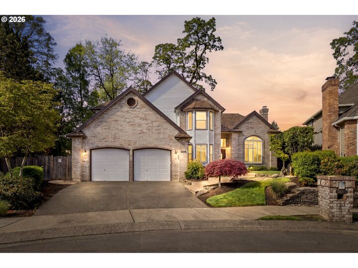 Property Photo:  5475 Westfield Ct  OR 97035 