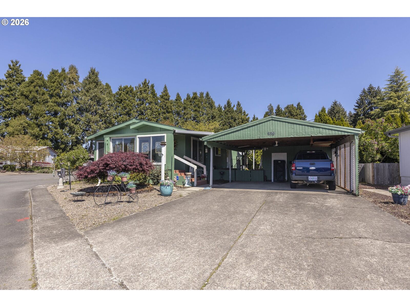 Property Photo:  2410 SE Lancaster Dr 339  OR 97317 