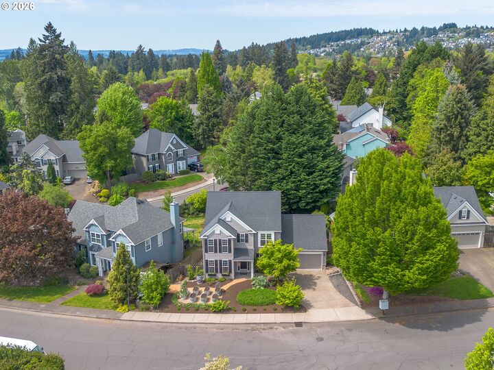 Property Photo:  16183 SW 103rd Ave  OR 97224 