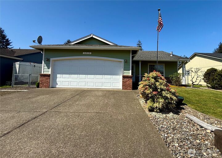 Property Photo:  1215 S Evans Street  WA 98520 