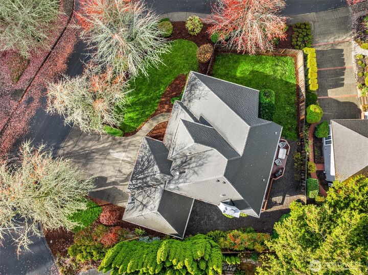 Property Photo:  10330 NE 151st Place  WA 98011 