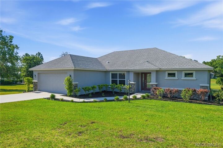 Property Photo:  594 E Hartford Street  FL 34442 