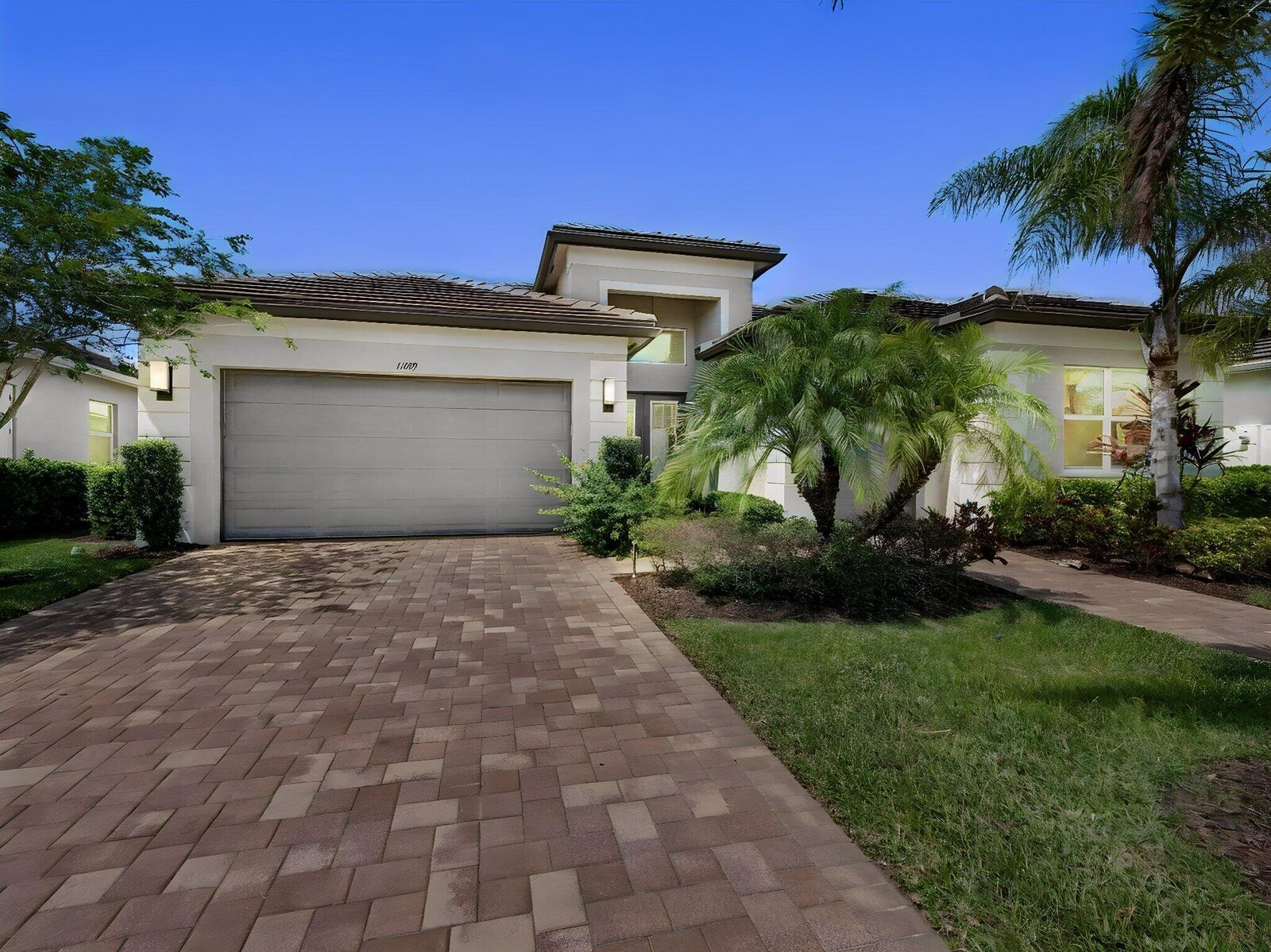 Property Photo:  11699 SW Coronado Springs Drive  FL 34987 