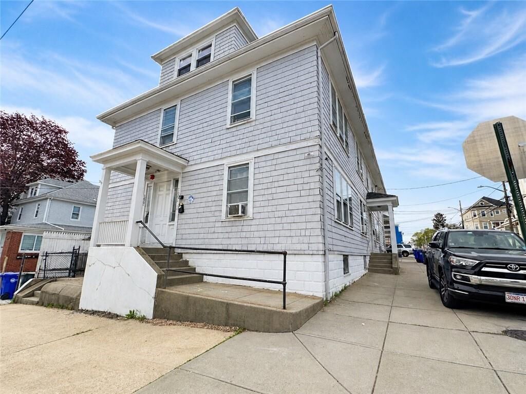 Property Photo:  1003 Atwells Avenue 2  RI 02908 