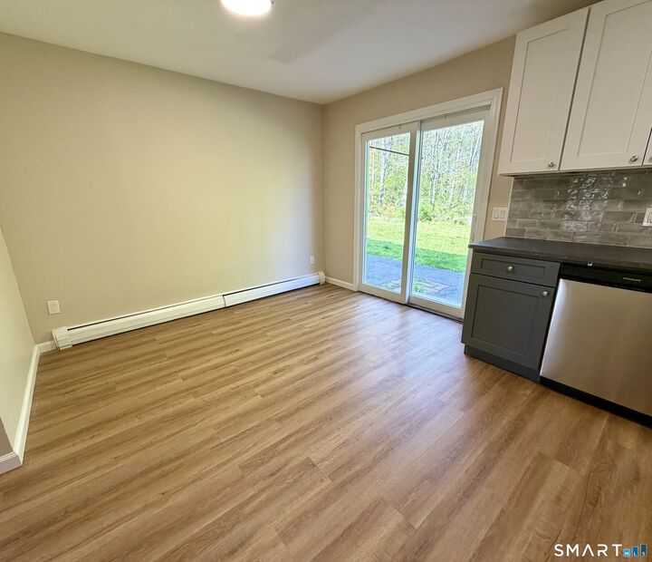 Property Photo:  101 Ridge Road 5  CT 06770 