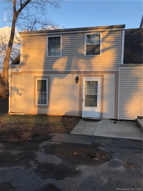 Property Photo:  155 Dividend Road 1  CT 06067 