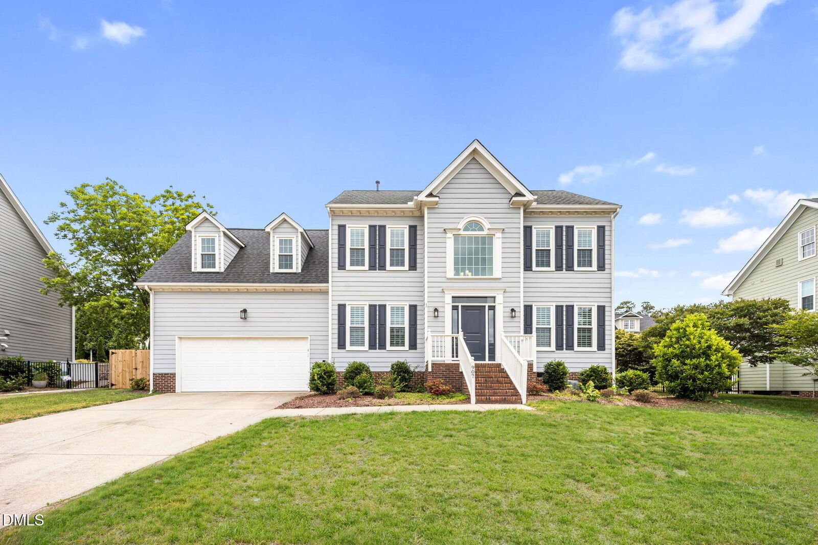 Property Photo:  907 Newington Way  NC 27502 