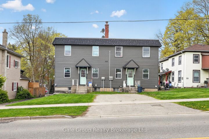 Property Photo:  163 Thames Street N  ON N5C 3E3 