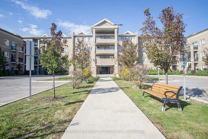 Property Photo: 481 Rupert Avenue 201 ON L4A 1Y7
