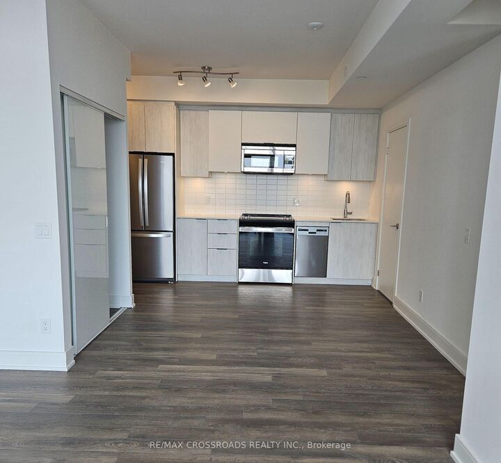Property Photo:  1350 Ellesmere Road 1209  ON M1P 0G6 